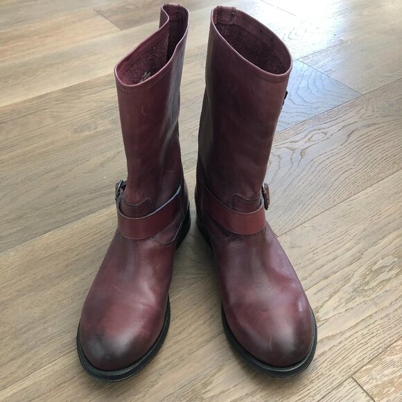 Pierre Hardy Mid Calf Harness Leather Boots w Buckle Detail Burgundy Sz 9 - Picture 1 of 14